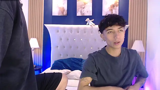 Aiden Rivers  online show from June 11, 12:58 pm