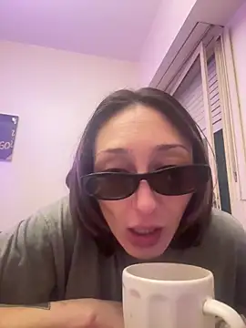 FrutillitaXX online show from February 16, 6:31 am