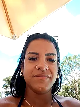 Snapshot of vallgata chatting on February 17, 2:35 pm vallgata online show from February 17, 2:35 pm