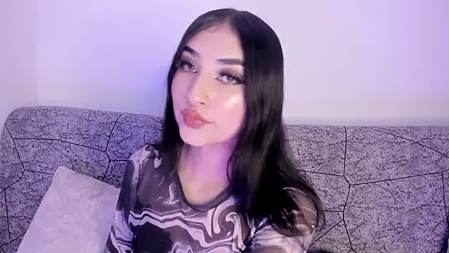 Snapshot of Kattengel_ chatting on May 6, 1:36 am Kattengel online show from May 6, 1:36 am