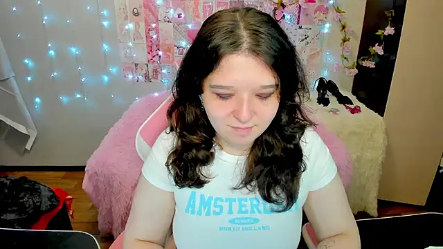 Kate Acid online show from July 30, 11:59 pm
