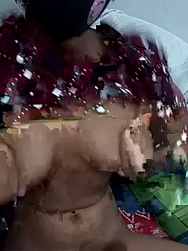 Snapshot of mimpake chatting on April 6, 9:10 am mimpake online show from April 6, 9:10 am