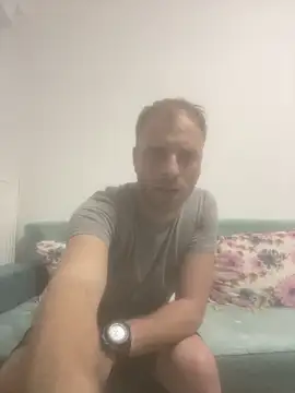 Snapshot of Scarbau chatting on March 22, 11:30 pm Scarbau online show from March 22, 11:30 pm