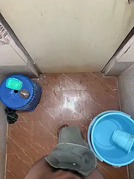 Snapshot of mrtomboy007 chatting on February 22, 12:01 am mrtomboy007 online show from February 22, 12:01 am