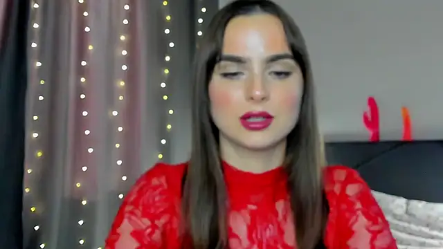Snapshot of megann_fox2 chatting on April 30, 3:07 pm megann fox2 online show from April 30, 3:07 pm