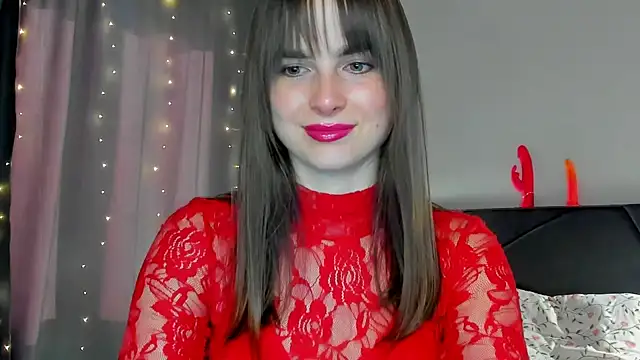 Snapshot of megann_fox2 chatting on May 2, 1:16 pm megann fox2 online show from May 2, 1:16 pm