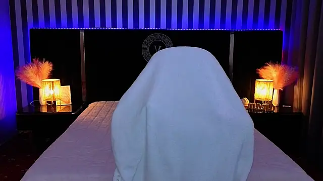 GracefulMichelle online show from July 5, 7:10 pm