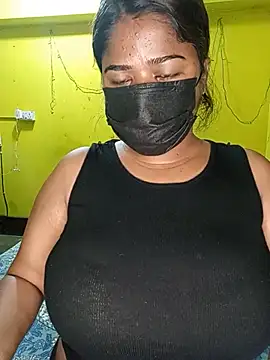 NISHHAA online show from July 7, 8:24 pm