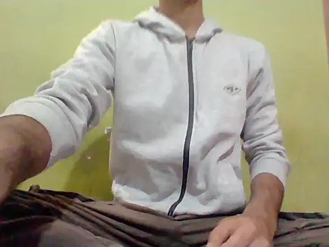 Snapshot of striplover_1 chatting on February 20, 1:33 pm striplover 1 online show from February 20, 1:33 pm