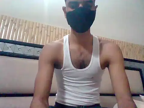 Snapshot of striplover_1 chatting on February 26, 2:05 pm striplover 1 online show from February 26, 2:05 pm