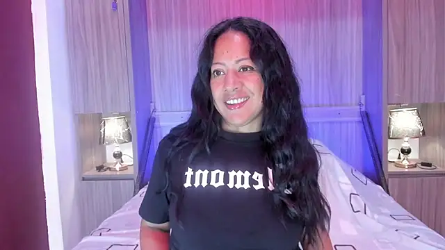 AllieBennet online show from May 3, 12:11 pm