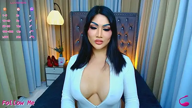 Snapshot of Laureen_Hilton chatting on March 7, 10:56 am Laureen Hilton online show from March 7, 10:56 am