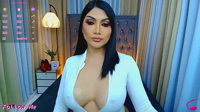 Snapshot of Laureen_Hilton chatting on March 11, 11:38 am Laureen Hilton online show from March 11, 11:38 am