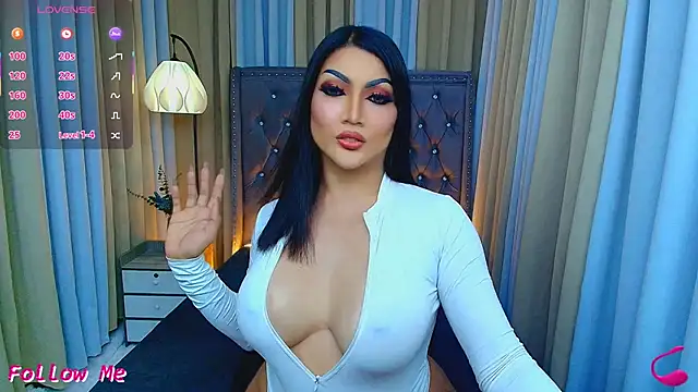 Snapshot of Laureen_Hilton chatting on March 14, 11:37 am Laureen Hilton online show from March 14, 11:37 am