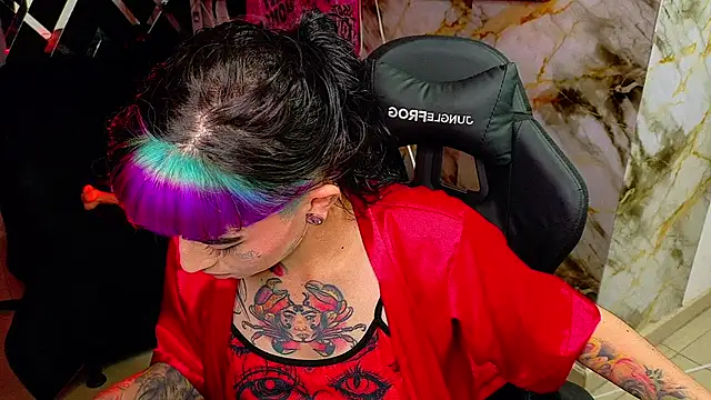 nova kitttyy online show from March 25, 10:43 am