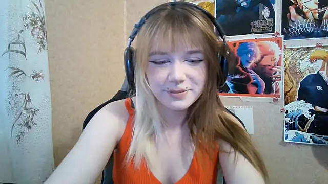 Snapshot of MilaTyan chatting on June 27, 3:06 pm MilaTyan online show from June 27, 3:06 pm
