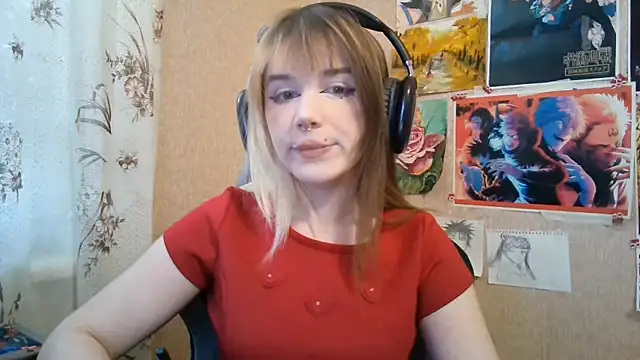 Snapshot of MilaTyan chatting on June 28, 3:07 pm MilaTyan online show from June 28, 3:07 pm
