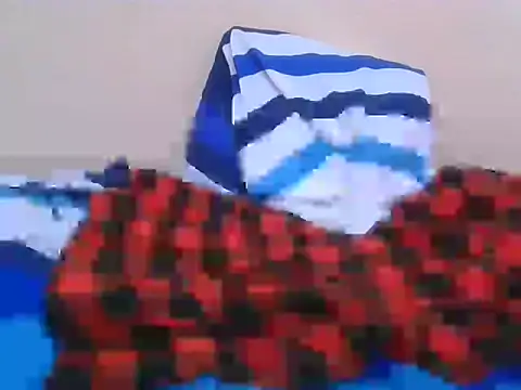 Snapshot of Switdarling chatting on March 18, 5:43 am Switdarling online show from March 18, 5:43 am