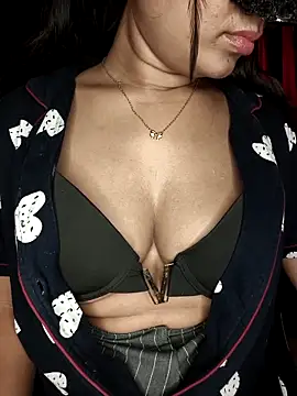 LINNI 3 online show from February 25, 4:49 pm