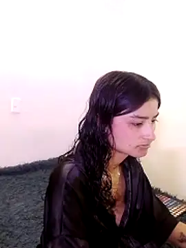 Snapshot of Lili__Clan chatting on March 21, 4:21 pm Lili Clan online show from March 21, 4:21 pm