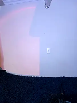 Snapshot of Lili__Clan chatting on March 28, 12:21 am Lili Clan online show from March 28, 12:21 am