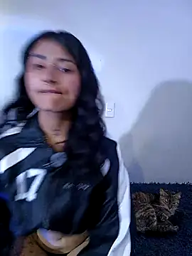 Snapshot of Lili__Clan chatting on March 28, 5:56 pm Lili Clan online show from March 28, 5:56 pm