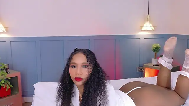 Chloe-Rose- online show from June 14, 6:37 am
