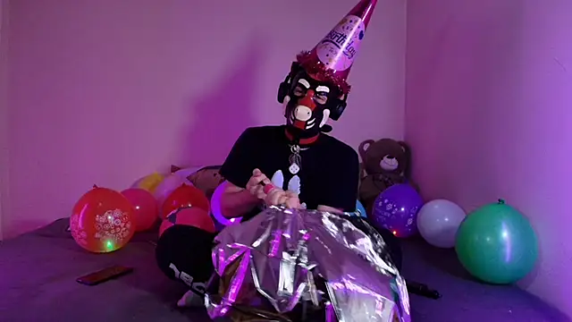 Snapshot of K9_GoodBoy chatting on March 26, 7:30 pm K9 GoodBoy online show from March 26, 7:30 pm