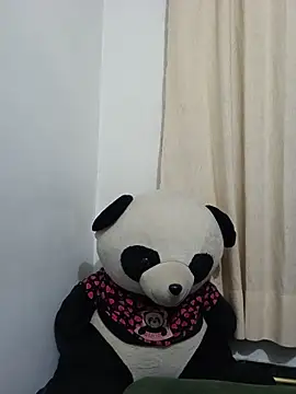 Snapshot of IncognitoLive1 chatting on June 20, 12:14 am IncognitoLive1 online show from June 20, 12:14 am