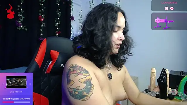 Snapshot of IncognitoLive1 chatting on July 18, 3:44 am IncognitoLive1 online show from July 18, 3:44 am