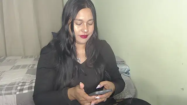 Snapshot of SexyGalletita chatting on May 13, 2:53 am SexyGalletita online show from May 13, 2:53 am