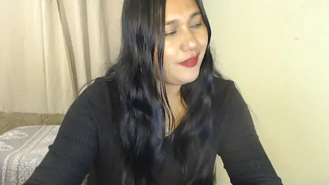 Snapshot of SexyGalletita chatting on June 11, 3:26 am SexyGalletita online show from June 11, 3:26 am