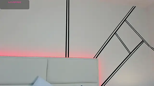 evangeline valencia online show from March 14, 12:17 am