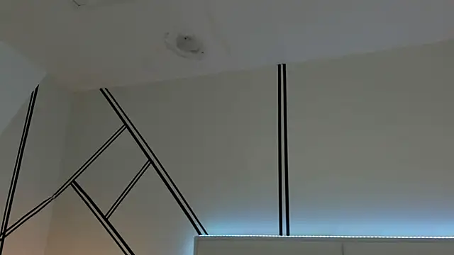 evangeline valencia online show from March 29, 4:18 pm