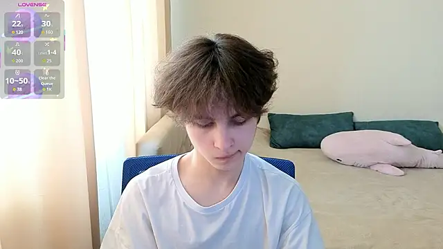  LukaHayes  online show from February 20, 12:16 pm