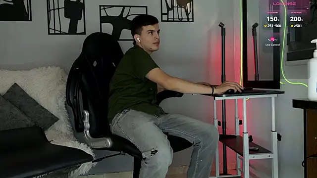 nico pelusa online show from March 23, 11:36 am