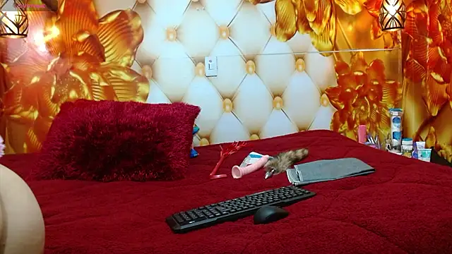 isabella barbie online show from March 28, 2:44 am