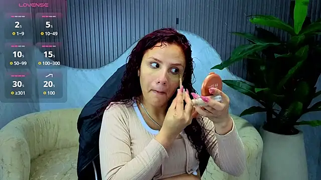 Snapshot of Natasha__tp chatting on April 9, 12:43 pm Natasha tp online show from April 9, 12:43 pm