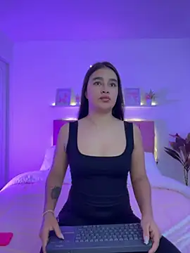 I Samanthaa online show from June 4, 4:02 pm
