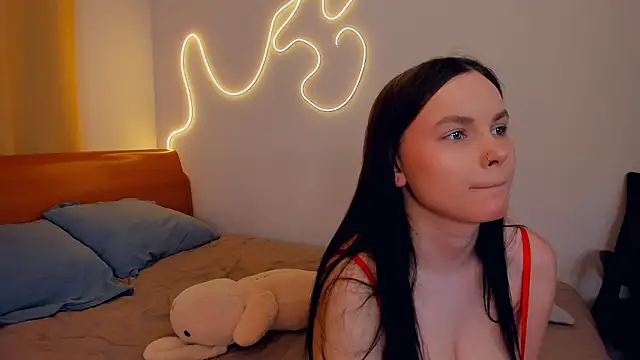 Snapshot of LeilaErcolani chatting on March 6, 8:16 pm LeilaErcolani online show from March 6, 8:16 pm