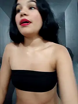 Snapshot of Little-Pussy19 chatting on February 26, 4:22 am Little-Pussy19 online show from February 26, 4:22 am