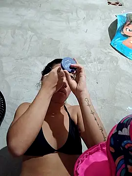 Snapshot of Little-Pussy19 chatting on March 25, 2:56 pm Little-Pussy19 online show from March 25, 2:56 pm