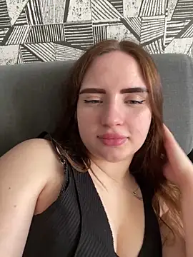 SofaLav online show from March 8, 1:15 pm