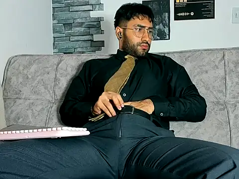 Justdavid  online show from May 27, 6:05 pm