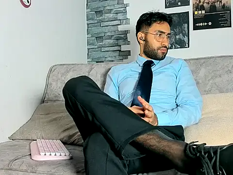 Justdavid  online show from May 29, 8:18 pm