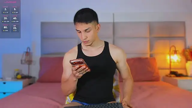 Snapshot of jhosuahunt chatting on March 26, 5:13 am jhosuahunt online show from March 26, 5:13 am