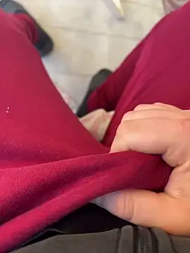 D4n13l47 online show from April 27, 5:27 am