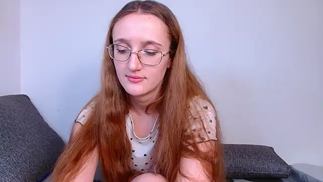 Snapshot of miay_here_ chatting on March 13, 4:46 pm miay here online show from March 13, 4:46 pm