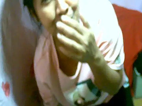 Snapshot of Sh1nbae22 chatting on March 9, 10:19 am Sh1nbae22 online show from March 9, 10:19 am