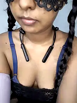 Snapshot of ASHANYA_JAYASOORIYA chatting on March 27, 1:00 pm ASHANYA JAYASOORIYA online show from March 27, 1:00 pm